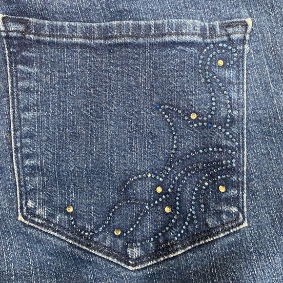 NYDJ Lift- Tuck Technology Dark Blue Wash Pant with Crystal Application 6 P - Picture 5 of 16